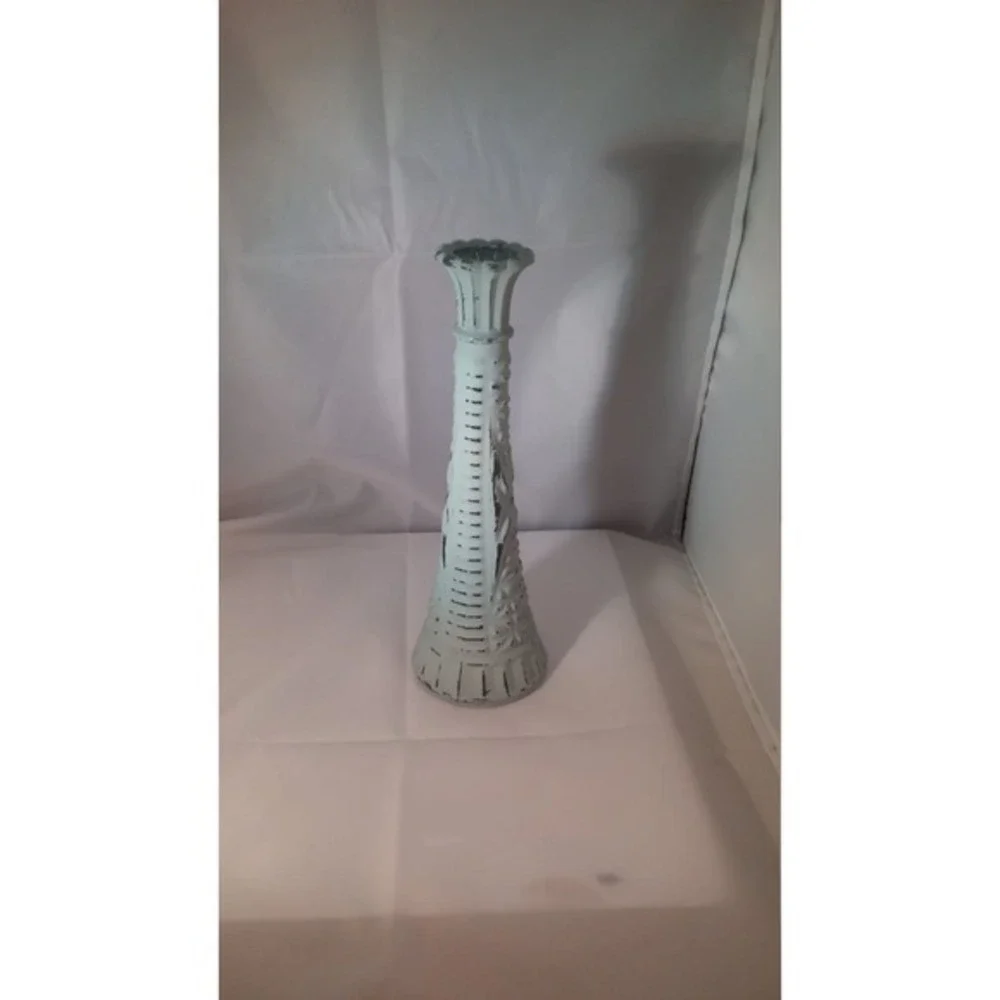 Shabby-chic‎ Chalk painted single stem floral glass vase